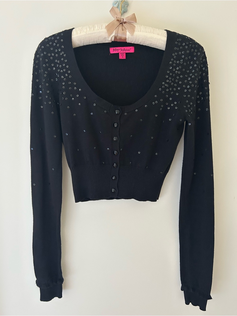 Betsey Johnson Black Sequin Cropped Button-Up Cardigan
Size: M
EUC